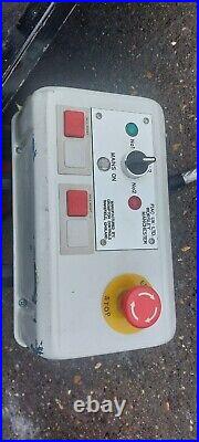 Air-main 250 litre single phase Compressor 32Cfm Air-main 250 litre single phase Compressor 32Cfm
