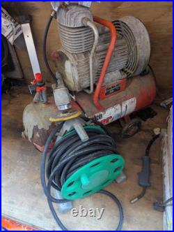 Clarke 50 litre Air Compressor Twin Outlet & 30m Hose On Reel Clarke 50 litre Air Compressor Twin Outlet & 30m Hose On Reel
