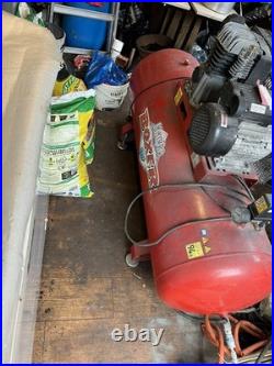 Clarke Boxer 14/200 O/L 14CFM 200Litre 3HP Belt-Driven Air Compressor 230V