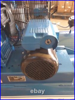 Clarke Industrial Air Compressor XE18 200 (OL) 18cfm 200Litre 4HP (230V) Clarke Industrial Air Compressor XE18 200 (OL) 18cfm 200Litre 4HP (230V)