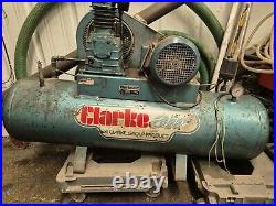 Clarke SE14A150 air compressor Industrial 150 litre. Condition is Used