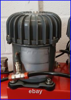 Clarke SHHH AIR 150/100 5.3CFM 100Litre 1.37HP Compressor 230V Clarke SHHH AIR 150/100 5.3CFM 100Litre 1.37HP Compressor 230V