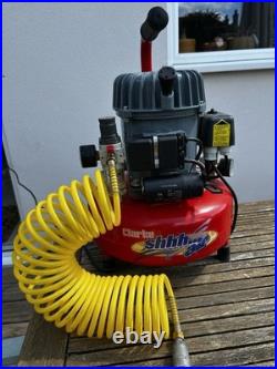 Clarke Shhh Air 50/9 1.77cfm 9 Litre Quiet Run Compressor (230v) Clarke Shhh Air 50/9 1.77cfm 9 Litre Quiet Run Compressor (230v)