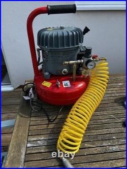 Clarke Shhh Air 50/9 1.77cfm 9 Litre Quiet Run Compressor (230v) Clarke Shhh Air 50/9 1.77cfm 9 Litre Quiet Run Compressor (230v)