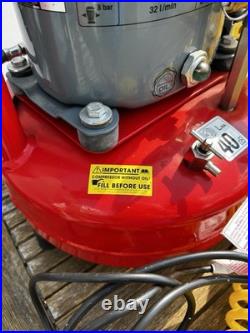 Clarke Shhh Air 50/9 1.77cfm 9 Litre Quiet Run Compressor (230v) Clarke Shhh Air 50/9 1.77cfm 9 Litre Quiet Run Compressor (230v)