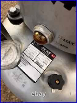 JUN-AIR Air Compressor 15 Litre Portable Air Compressor