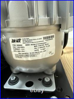 JUN-AIR Compressor Model 3 11/2021 4Litre