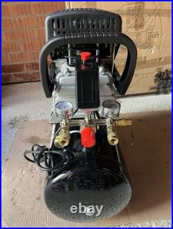 Parker Brand 24 Litre Air Compressor 9.6 CFM, 2.5 HP, 24L (NEW OTHER)
