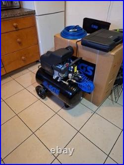 SGS 50 Litre Air Compressor & 5 Pc Air Tool Kit, 9.6CFM 2.5HP, Twin Air Outlets